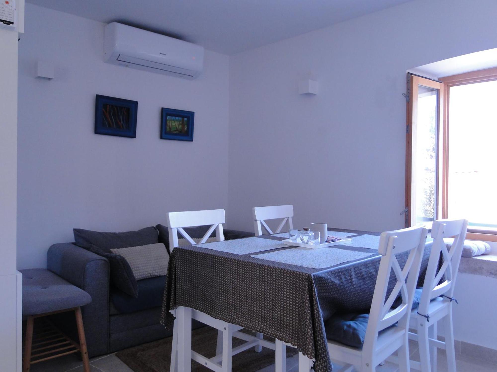 Heritage Apartments Kyra & Fox In Pitve, Hvar Dış mekan fotoğraf