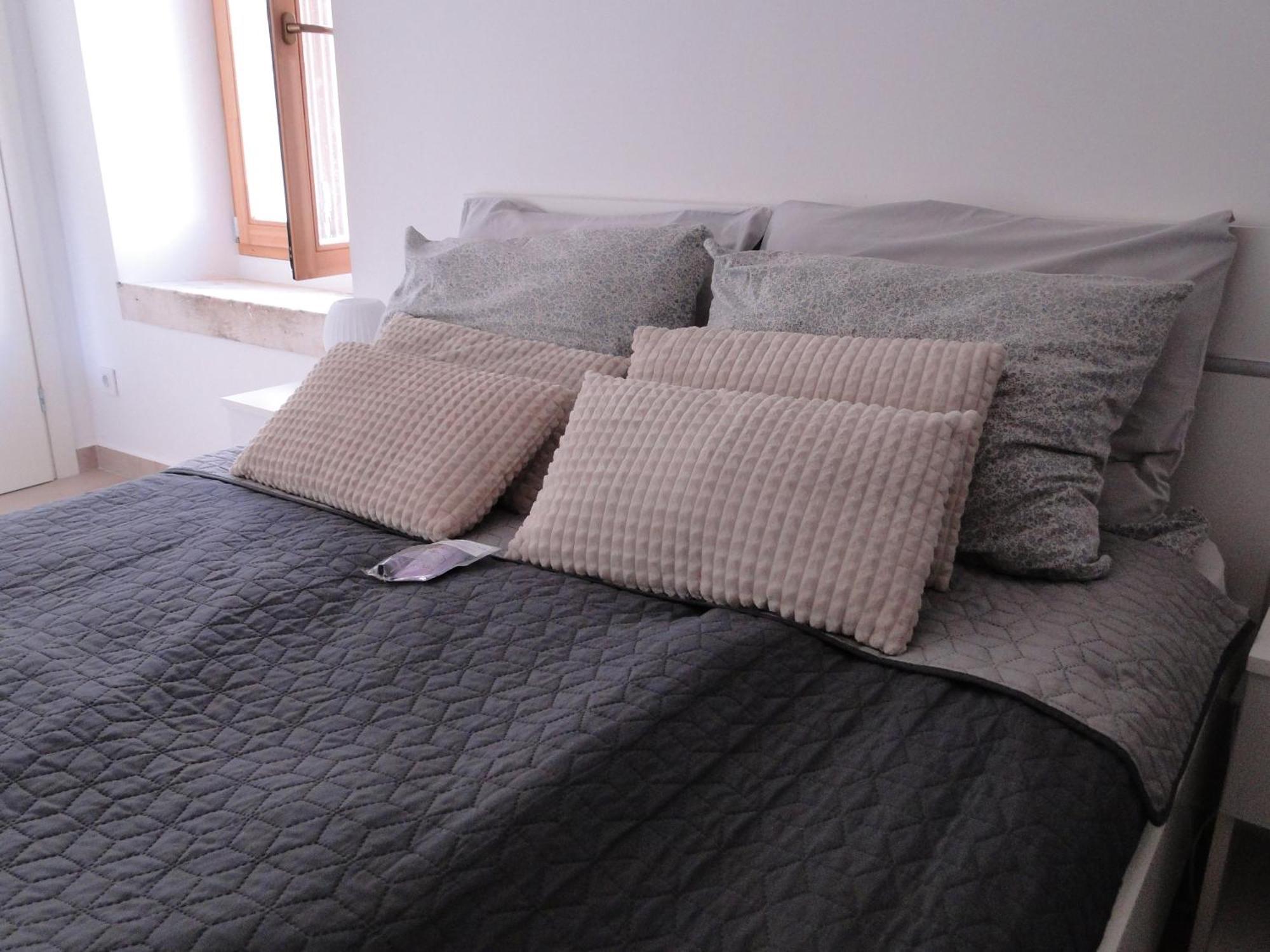 Heritage Apartments Kyra & Fox In Pitve, Hvar Dış mekan fotoğraf