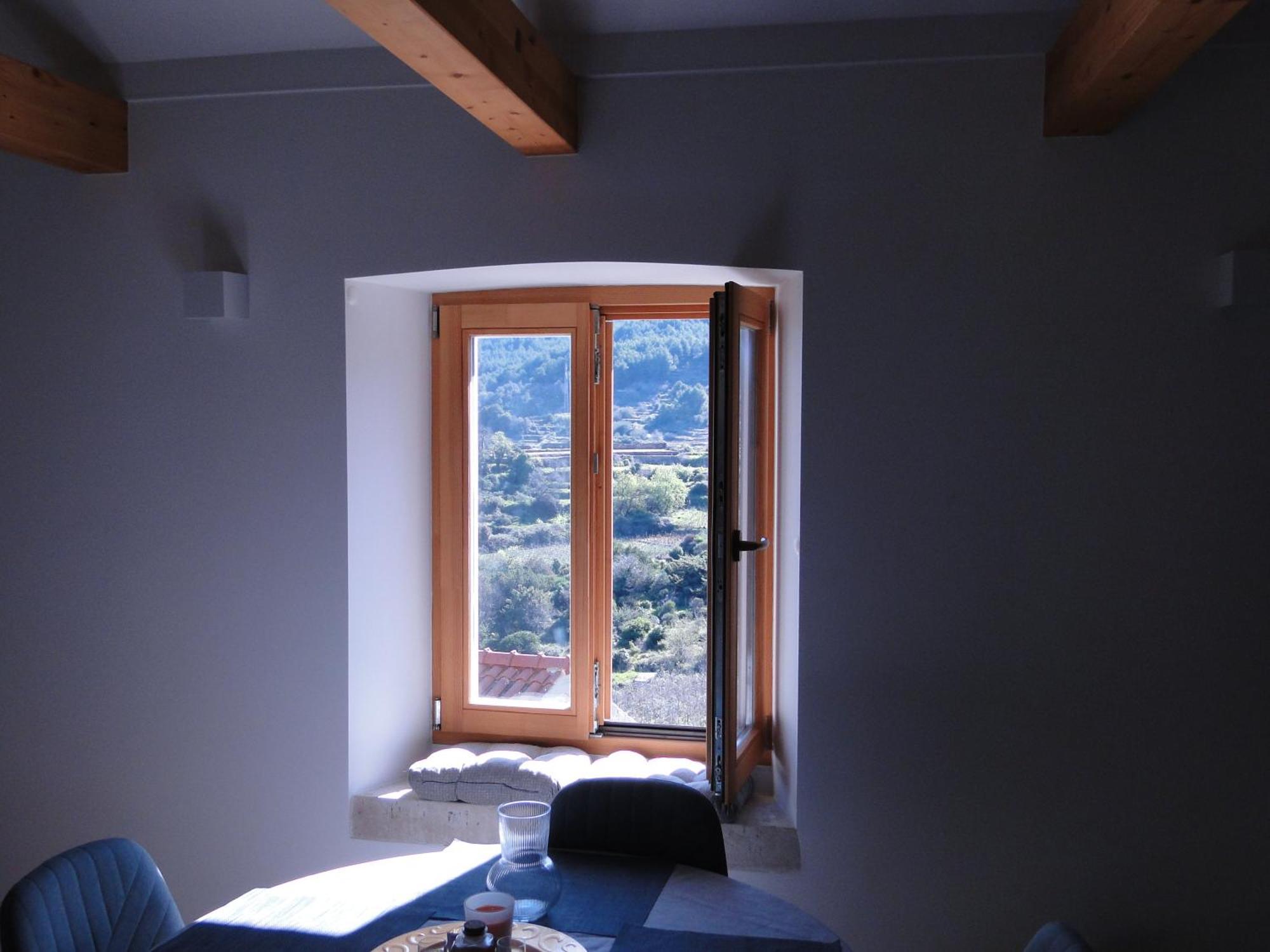 Heritage Apartments Kyra & Fox In Pitve, Hvar Dış mekan fotoğraf