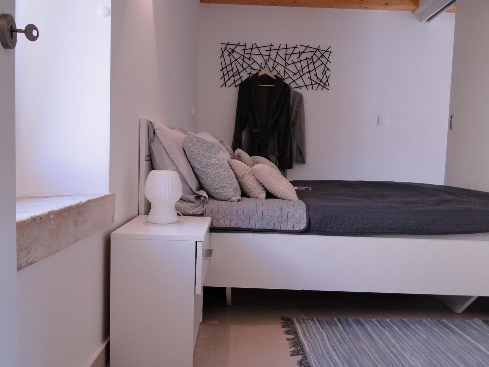 Heritage Apartments Kyra & Fox In Pitve, Hvar Dış mekan fotoğraf